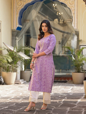 Varanga Lavender Bandhani Print Embroidered Kurta Has Round Neck